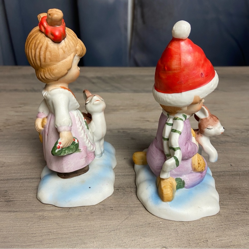 Vintage Hand painted, Lefton, Holiday Figurine Set W/ girl and boy w/ Fawn, 5” - Picture 6 of 9